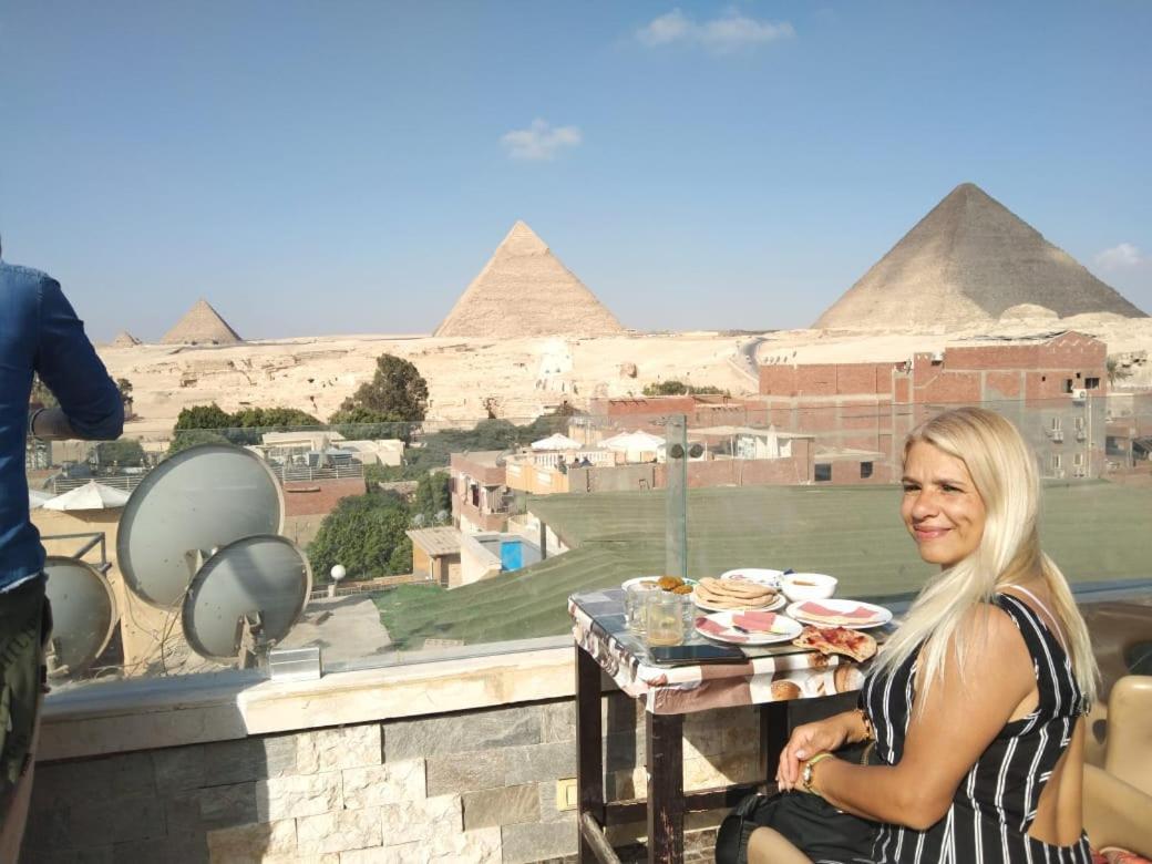 Pyramids Magic View Inn El El Cairo Exterior foto